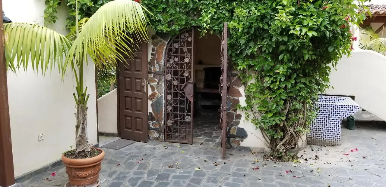 アパート イコー・デ・ロス・ビノスLa Casita De La Vegaアパートメント